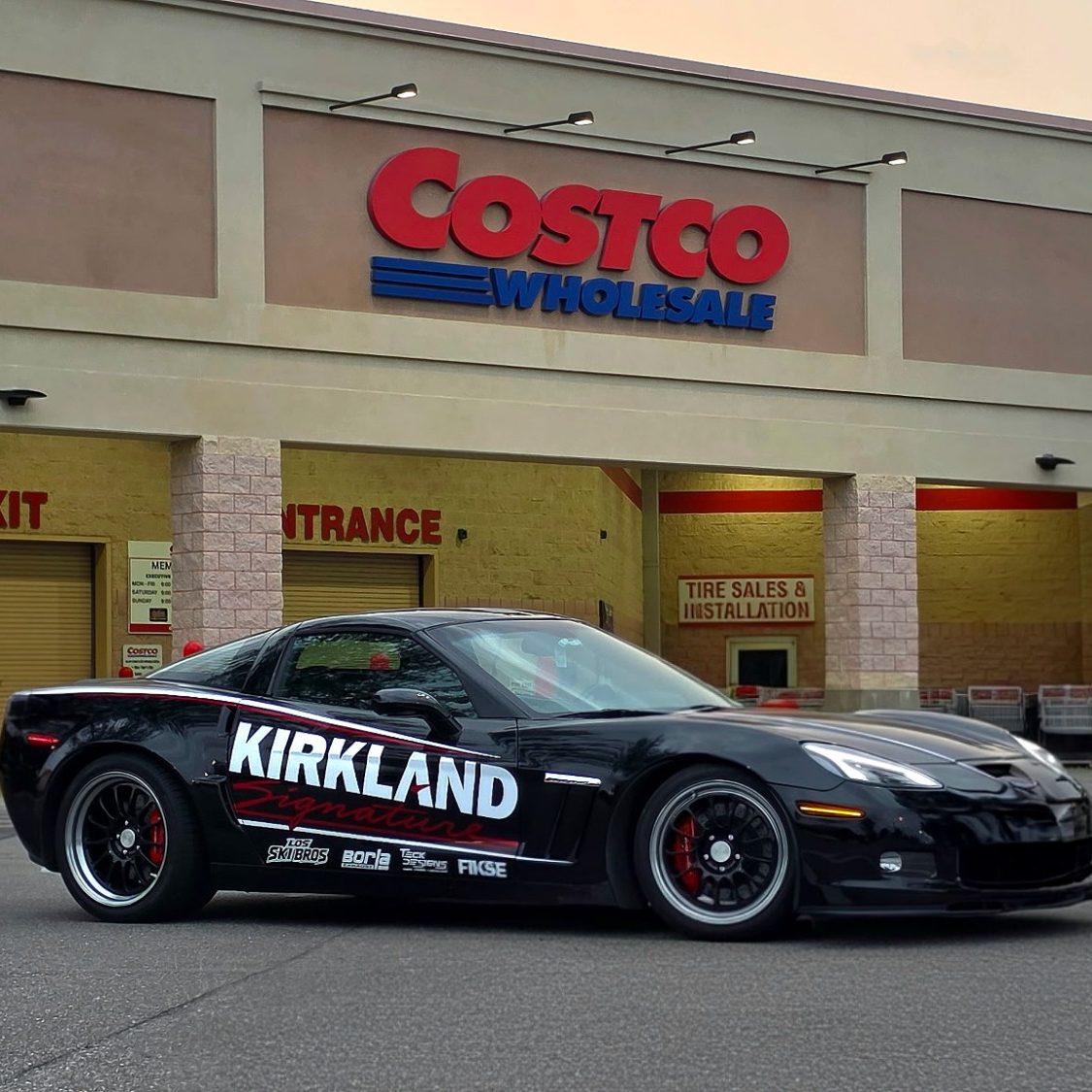 Custom Race Livery
Design • Print • Installation